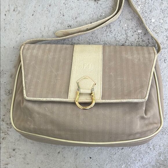 Vintage Fendi crossbody - Picture 1 of 12